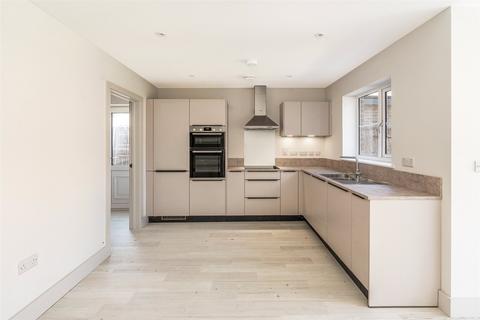 3 bedroom semi-detached house for sale, Eyebright Lane, Angmering, West Sussex