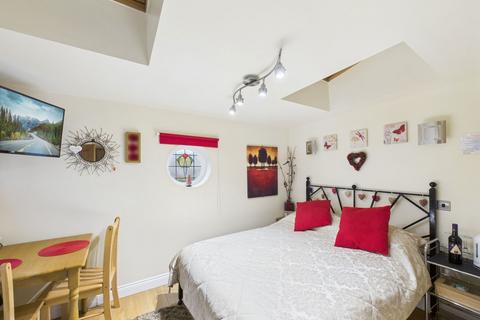 6 bedroom semi-detached house for sale, Prospect Hill, Whitby YO21