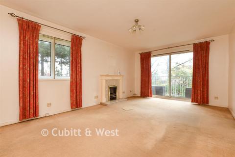 2 bedroom flat for sale, Littleton House, Reigate RH2