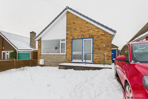 2 bedroom detached bungalow for sale, Alexander Avenue, East Ayton, Scarborough