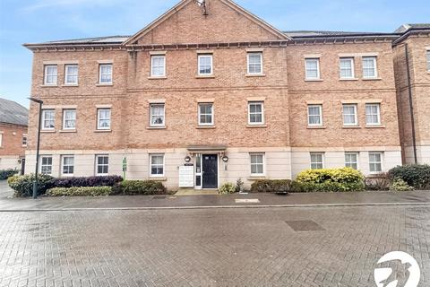 2 bedroom flat to rent, Rainbow Road, Erith, DA8