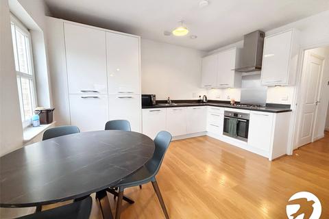 2 bedroom flat to rent, Rainbow Road, Erith, DA8