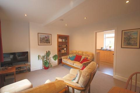 2 bedroom flat to rent, Northfield Avenue, Willowbrae, Edinburgh, EH8