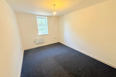 2 bedroom apartment to rent, Madeira Road , Weston Super Mare , BS23