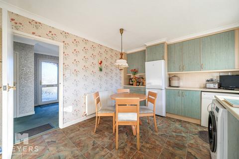 3 bedroom detached bungalow for sale, Ferndown BH22