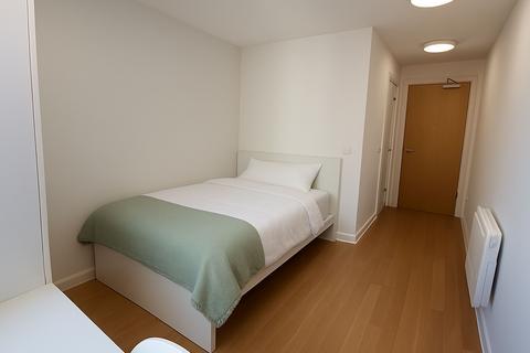 1 bedroom in a flat share to rent, 2 Chatham Place , Liverpool L7