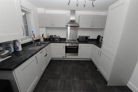 3 bedroom semi-detached house for sale, Stansfield Close, Apperley Bridge, Bradford