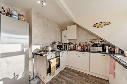 2 bedroom flat for sale, 86 Gleneldon Road, London, SW16