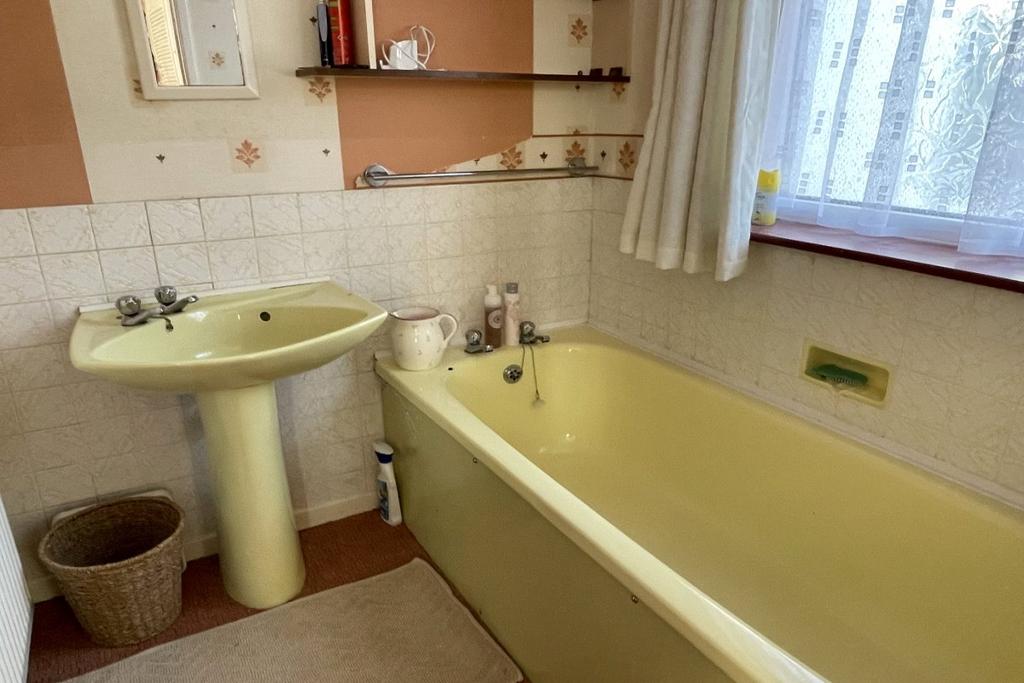 Ensuite Bathroom