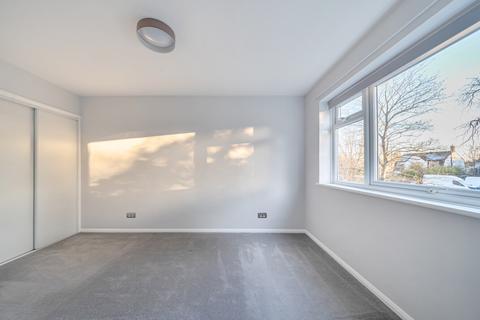 2 bedroom property to rent, Copers Cope Road, Beckenham, BR3