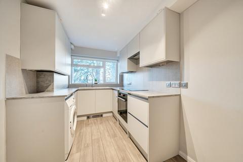 2 bedroom property to rent, Copers Cope Road, Beckenham, BR3