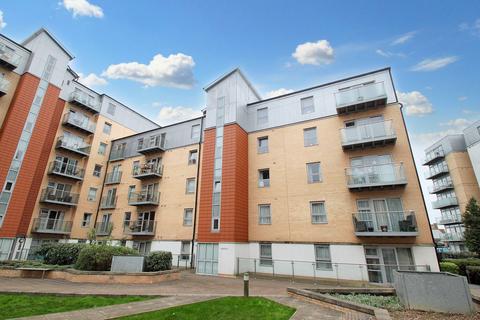 undefined, Queen Mary Avenue, London, E18