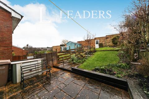 undefined, Devon Road, Luton, Bedfordshire, LU2