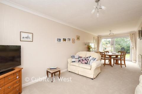 3 bedroom detached house for sale, Yorke Gardens, Reigate RH2
