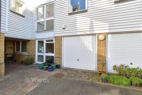 2 bedroom flat for sale, Beaconsfield Road, Dover, Kent