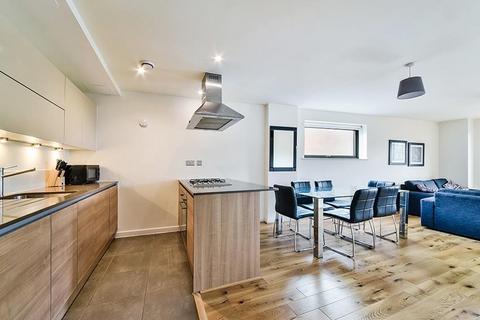 2 bedroom flat to rent, Chi Building, 54 Crowder Street, London, E1