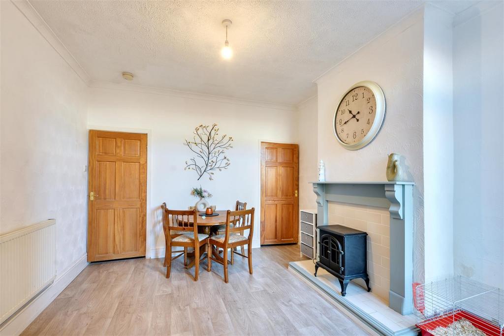 Dining/Sitting Room