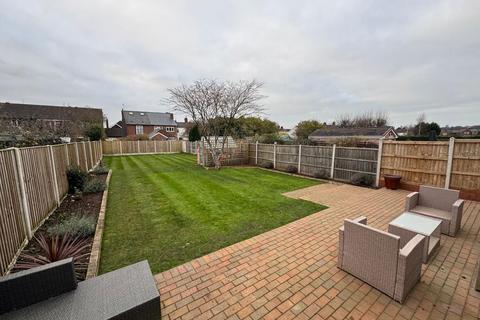 3 bedroom semi-detached house for sale, Oak Park Road, Stourbridge DY8