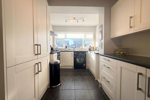 3 bedroom semi-detached house for sale, Oak Park Road, Stourbridge DY8