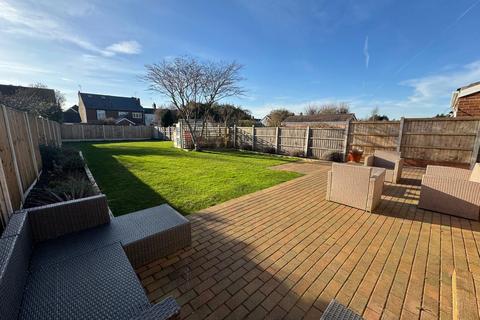 3 bedroom semi-detached house for sale, Oak Park Road, Stourbridge DY8