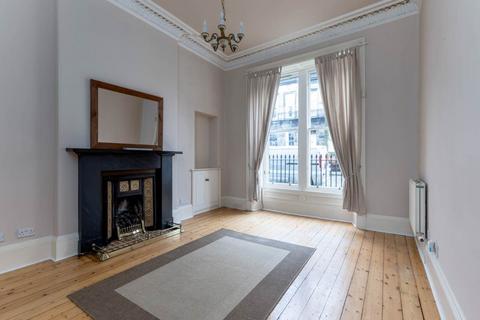 2 bedroom flat to rent, Danube Street, Edinburgh,