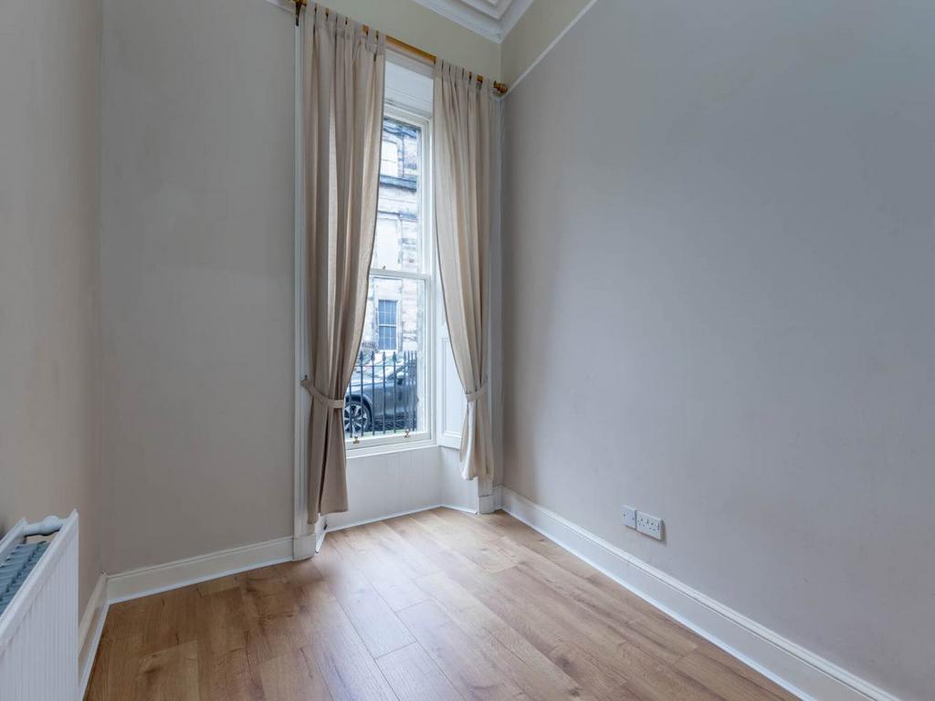 66545 Danube St007