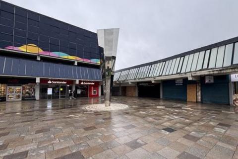 Property for sale, Bridgegate, Portfolio of 3 shops, Irvine KA12