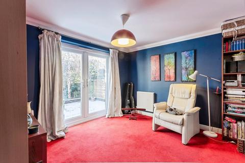 4 bedroom detached house for sale, Centurion Way, Northampton NN4
