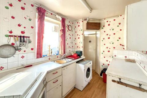 3 bedroom terraced house for sale, 32 Bishops Road, Hanwell, London, W7 2NY