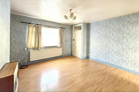 3 bedroom terraced house for sale, 32 Bishops Road, Hanwell, London, W7 2NY