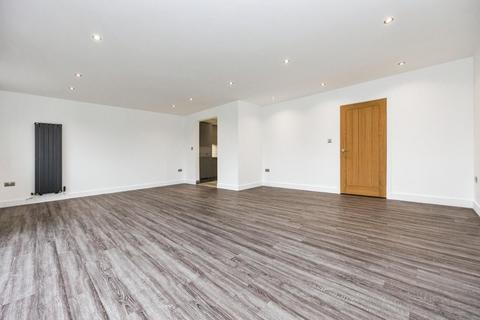 3 bedroom house to rent, Fairway Close, Romney Marsh TN29