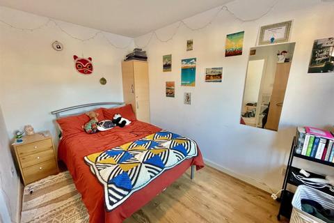 2 bedroom end of terrace house for sale, Chace Avenue, Potters Bar EN6