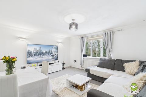2 bedroom apartment for sale, DE PORT GARDENS, CHINEHAM, BASINGSTOKE, HAMPSHIRE, RG24