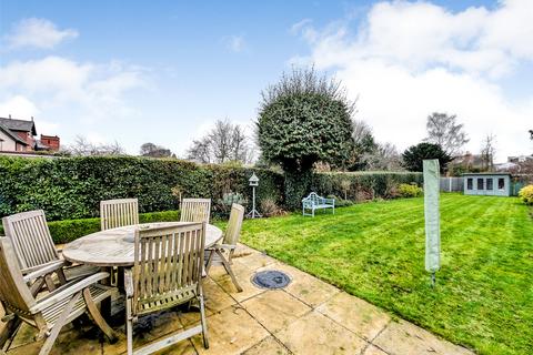4 bedroom detached house for sale, Roden Avenue, Kidderminster, Worcestershire, DY10