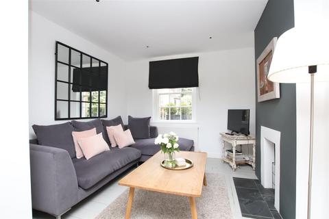 undefined, Caroline Place, Bath BA1
