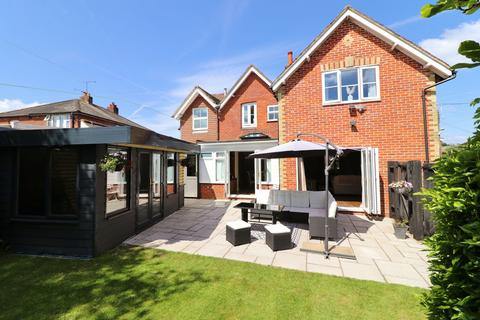 5 bedroom detached house for sale, St. Johns Road, Southampton SO30