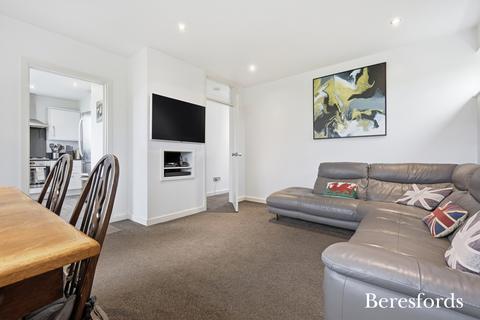 2 bedroom apartment for sale, The Limes, Ingatestone, CM4