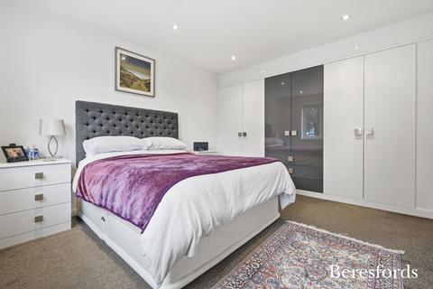 2 bedroom apartment for sale, The Limes, Ingatestone, CM4