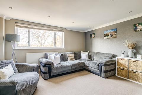 2 bedroom maisonette for sale, Haygarth, Knebworth, Hertfordshire, SG3