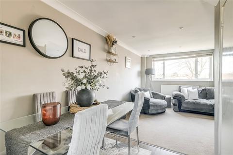 2 bedroom maisonette for sale, Haygarth, Knebworth, Hertfordshire, SG3