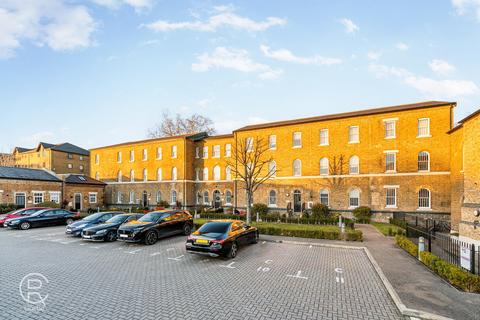 2 bedroom flat for sale, Hilda Road, Southall, UB2