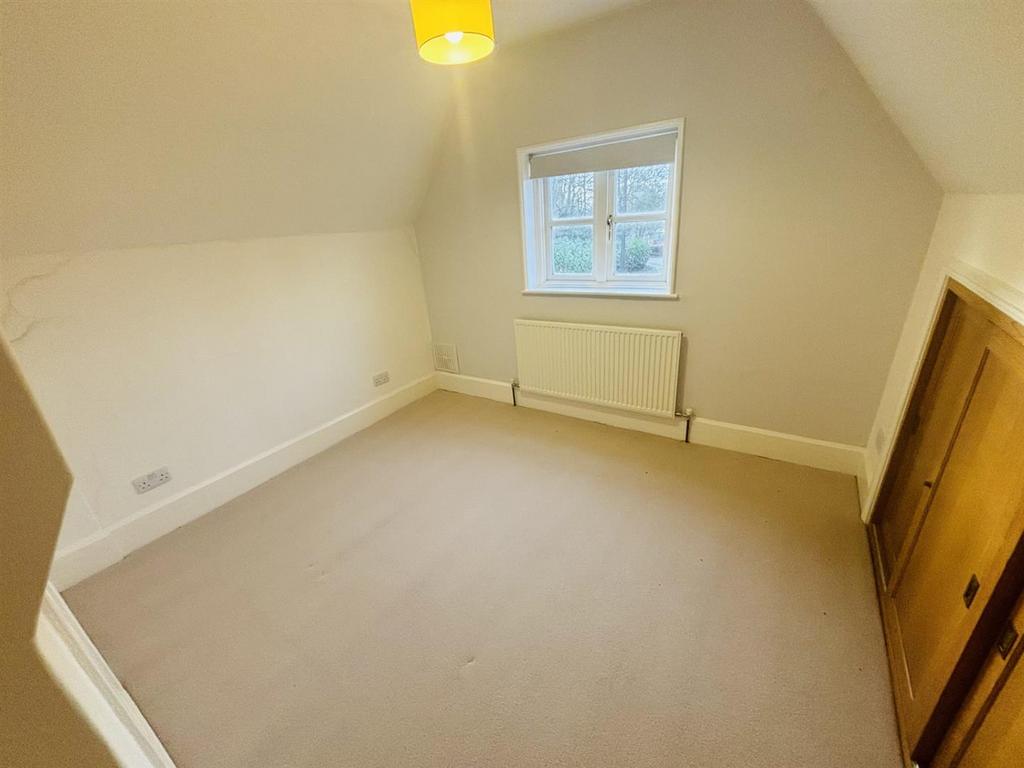 Bedroom....jpg