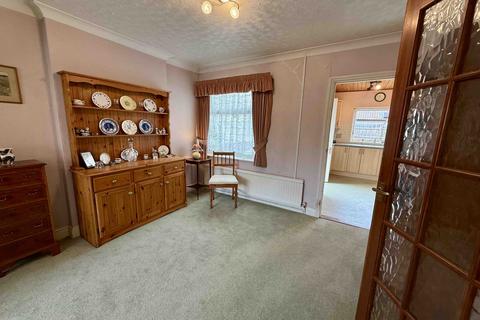 3 bedroom end of terrace house for sale, Cowley Road, Felixstowe, IP11