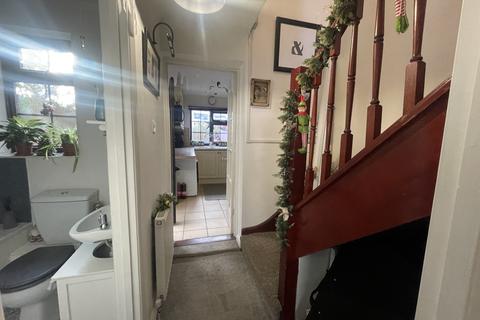 2 bedroom cottage to rent, High Street Walton, Felixstowe