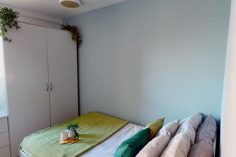 1 bedroom in a flat share to rent, 2 Chatham Place, Liverpool L7