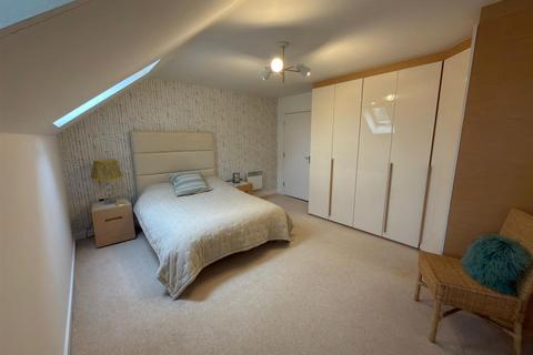 undefined, Harrogate Road, Leeds LS17