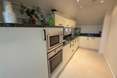 undefined, Harrogate Road, Leeds LS17