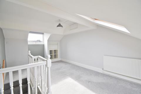 3 bedroom house to rent, Coombe Road, Sheffield S10