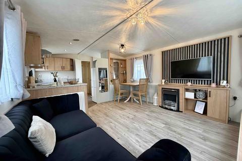 2 bedroom park home for sale, Felixstowe Beach Caravan Park, IP11