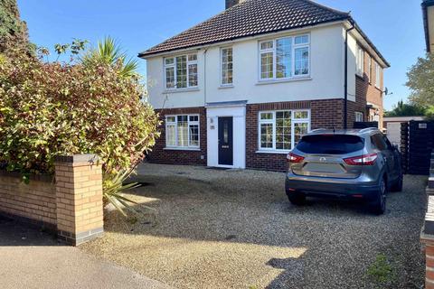 3 bedroom apartment for sale, Beatrice Avenue, Old Felixstowe, IP11